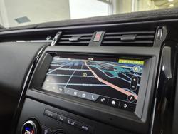 2019 Land Rover Discovery SD6 SE