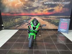 2024 Kawasaki NINJA ZX-6R (636) KRT EDITION GREEN
