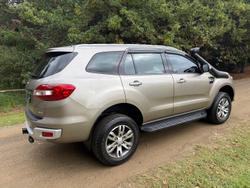 2015 Ford Everest Trend