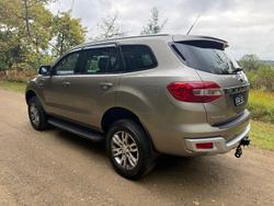 2015 Ford Everest Trend