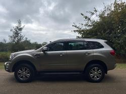 2015 Ford Everest Trend