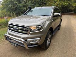 2015 Ford Everest Trend