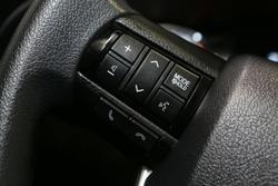 2022 Toyota Hilux SR