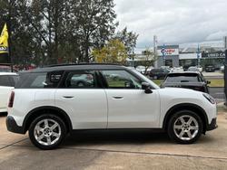 2024 MINI Countryman S Classic