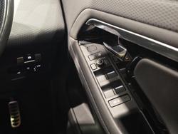 2021 Land Rover Range Rover Evoque P200 R-Dynamic S
