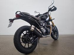 2024 Triumph SCRAMBLER 400 X BLACK META