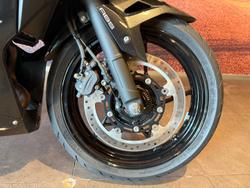 2025 Kawasaki Ninja 500 (EX500G) Ninja Black
