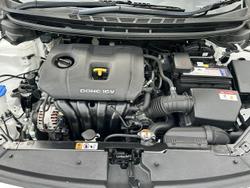 2017 Kia Cerato S
