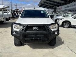 2020 Toyota Hilux SR