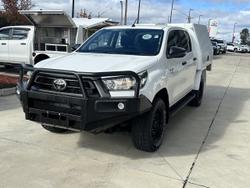 2020 Toyota Hilux SR