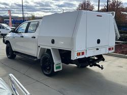 2020 Toyota Hilux SR