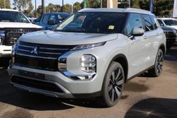 2025 Mitsubishi Outlander Aspire