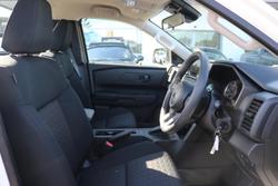 2026 Mitsubishi Triton GLX