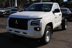2026 Mitsubishi Triton GLX