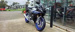 2025 Yamaha YZF-R15M SILVER