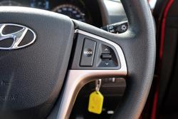 2017 Hyundai Accent Active