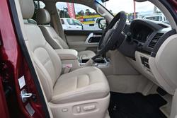 2020 Toyota Landcruiser VX VDJ200R 4X4 Dual Range Merlot Red