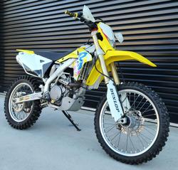 Suzuki RMX450Z