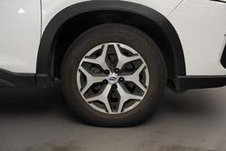 2020 Subaru Forester 2.5i