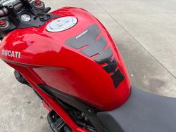 2014 DUCATI STREETFIGHTER 848 Red