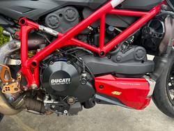 2014 DUCATI STREETFIGHTER 848 Red