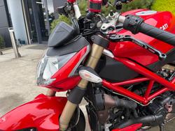 2014 DUCATI STREETFIGHTER 848 Red