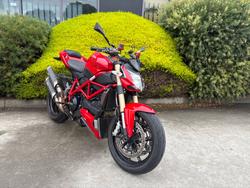 2014 DUCATI STREETFIGHTER 848 Red