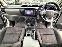 2020 Toyota Hilux SR GUN126R 4X4 Dual Range Glacier White