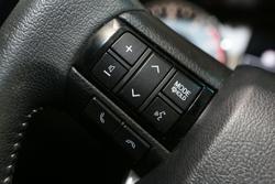 2023 Toyota Hilux SR5