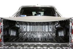 2023 Toyota Hilux SR5