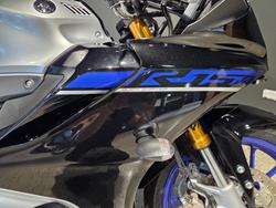 2024 Yamaha YZF-R15M SILVER
