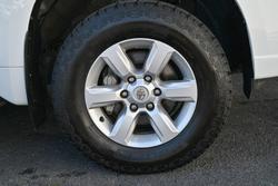 2017 Toyota Landcruiser Prado GXL GDJ150R 4X4 Dual Range Glacier White