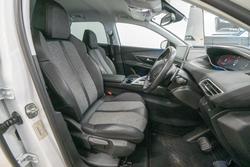 2018 Peugeot 3008 Allure