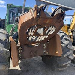 2016 John Deere 648L Green