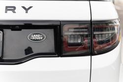 2022 Land Rover Discovery Sport P250 R-Dynamic SE