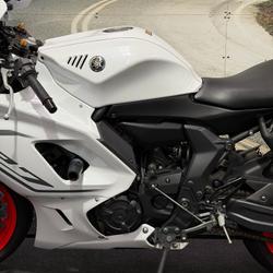 2023 Yamaha YZF-R7LA White