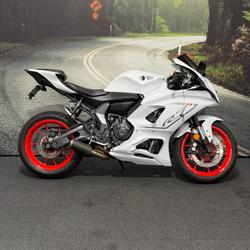 Yamaha YZF-R7LA
