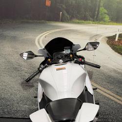 2023 Yamaha YZF-R7LA White