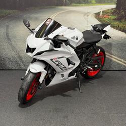2023 Yamaha YZF-R7LA White