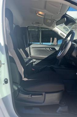 2025 Isuzu D-MAX SX High Ride