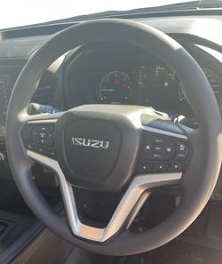 2025 Isuzu D-MAX SX High Ride