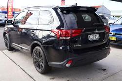 2020 Mitsubishi Outlander Black Edition