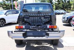 2026 Mitsubishi Triton GLX