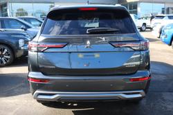2025 Mitsubishi Outlander Aspire