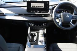 2025 Mitsubishi Outlander Aspire