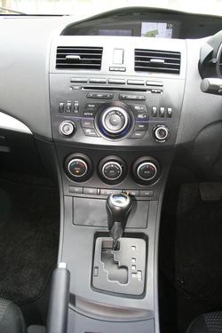 2013 Mazda 3 Maxx Sport BL Series 2 MY13 Crystal White Pearl
