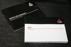 2024 Mitsubishi ASX ES