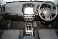 2024 Mitsubishi ASX ES