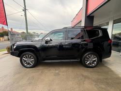 2023 Toyota Landcruiser Sahara ZX