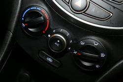 2017 Hyundai Accent Active